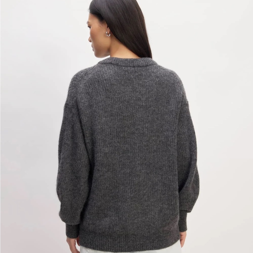 Everlane Cocoon Crew in Alpaca - Picture 6 of 8